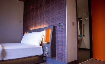 EasyHotel Dublin