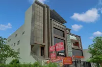 Hotel Shri Krishna Residency Hotels near Mindrolling Monastery
