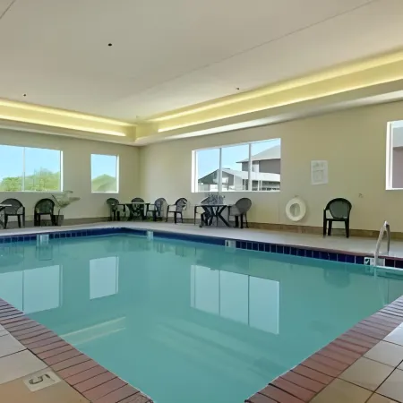 Reston Inn & Suites