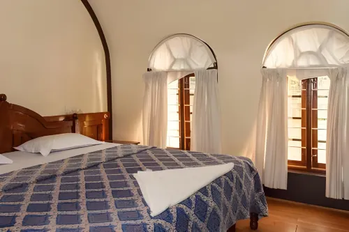 Aqua Jumbo Houseboat Hotel a Kumarakom