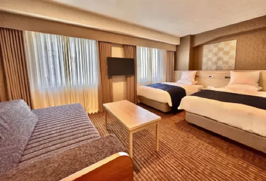 Hotel Rose Garden Shinjuku Отели рядом с достопримечательностью «Синдзюку»