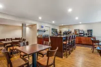 Best Western Oak Manor Hotel di D'Iberville
