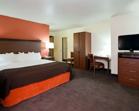 AmericInn by Wyndham Manitowoc Hotels in Manitowoc