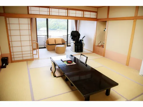 Enjoy the onsen in theOhtawara Onsen Hotel Ryujyoen Hotels in Otawara