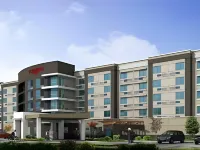 Courtyard Edmonton West Hotel dekat World Waterpark