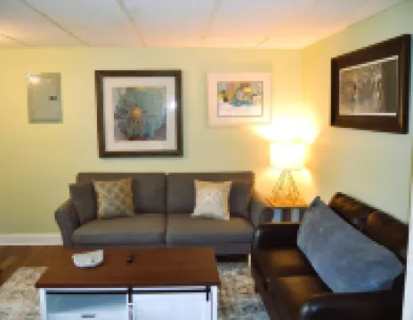 A Delightful and Cozy Two-Bedroom Apartment