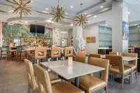 Best Western Premier Historic Travelers Hotel Alamo/Riverwalk