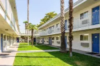Motel 6 Bakersfield, CA - East Hotels in Kern County