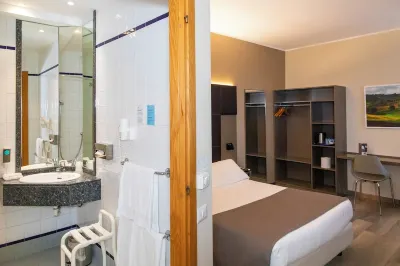 City Hotel & Suites Hotel in zona Flex Beach il parco Acquatico