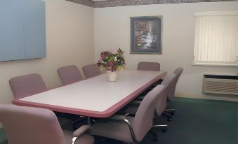 Norwood Inn & Suites Indianapolis