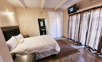 Wampex Guest House in Rustenburg