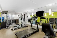 Best Western Naperville Inn - Gym