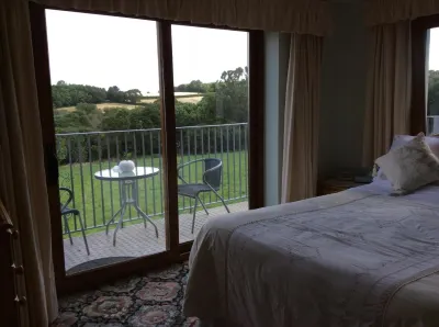 Orchard Manor, Fore Street, Probus, Tr24ly, Nr Truro