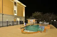 Sleep Inn & Suites University - Bathtub