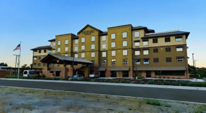 Oxford Suites Paso Robles