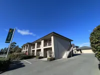 The Suites Ashburton Hotels in Ashburton