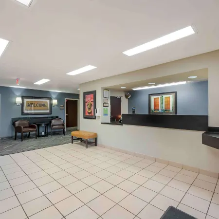 Extended Stay America Suites - Fort Wayne - South