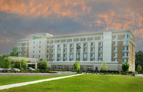 Holiday Inn 羅利 - 達勒姆國際機場