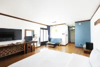 Yeoju Ace Hotel