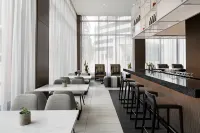 小石城市中心萬豪AC酒店 - 酒吧