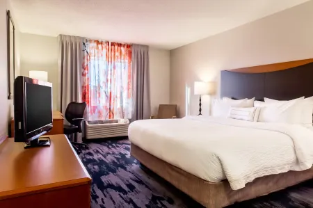 Fairfield Inn & Suites Minneapolis Eden Prairie Отели рядом с достопримечательностью «Парк Берч Айленд»