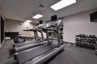 Courtyard Charlotte Matthews - Gym