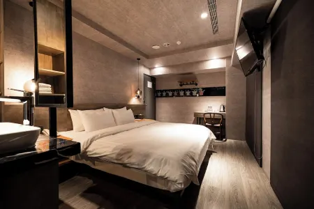 Huwei Hotel Отели рядом с достопримечательностью «Пекин-Хаун-Тянь»