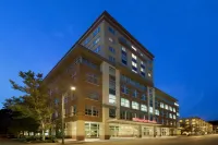 Hilton Garden Inn Ithaca Các khách sạn gần Sagan Planet Walk