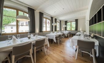 Zum Hirschen Boutique Hotel Val di Non