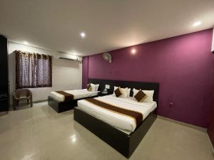 Yuvraj Galaxy Inn