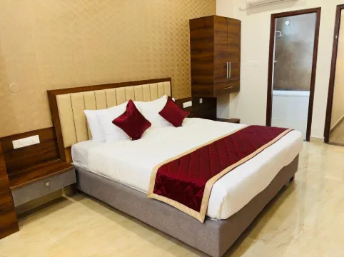 Chamundi Comforts
