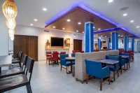 Holiday Inn Express & Suites DELAND SOUTH by IHG - فطور