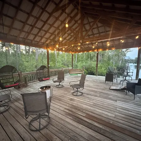 Secluded cabin on the water with jetski, hottub & kayak! Pets OK & early checkin