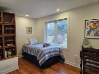 10 min from AA - Spectacular secluded retreat Hotels in Pittsfield Charter Township