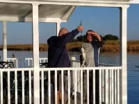 Spacious Floating Condo on the Water with Upscale AmenitiesNew Water Filtration - Wifi
