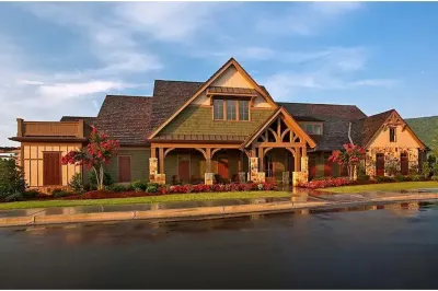 Lake Arrowhead GA Modern Rustic Private Mountain Cabin Chalet Home