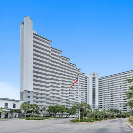 1505 Oceanfront Pelican Beach Resort Amazing Location Multiple Pools & Hot Tubs