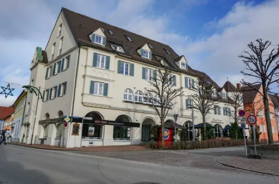 Family friendly maisonette apartment in the town center of Mering