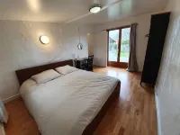 Single-storey house with private garden and terrace. ANCV, Pets allowed