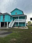 Carolina Hooked:Oceanside home w/pool, hot tub, tiki bar, fire pit & more! - Balkon