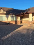Charming, family friendly 4-bedroom house in NW Tucson with WiFi, AC and Pool