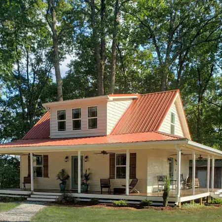 Porchland Cottage -PRACTICALLY NEW HOUSE with Countryside view -pet friendly