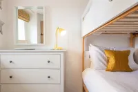 Hen Stabl - A charming 18th century stone character stables conversion