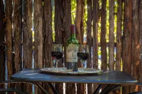 River Haven Treehouse w/Hot Tub by Gruene!
