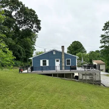 Heart of Amish Country - Paradise Cottage