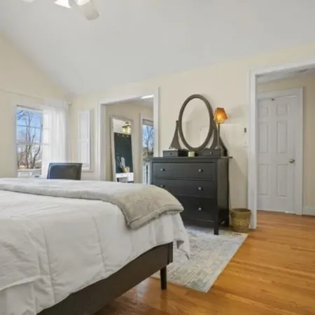 Charming beach home, complete with pool & cozy guest house!