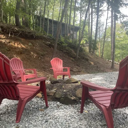 Peaceful Mountain Getaway