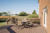 Yellow Spring’s Estate on 68 + Pet Friendly