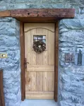 Entire Chalet with fireplace. garden, Wi-Fi, adjacent to village center