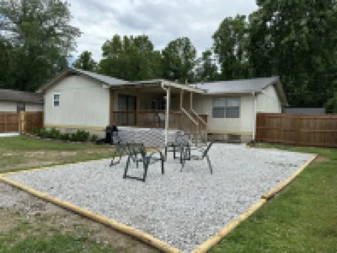 Cozy Getaway Near Windrock